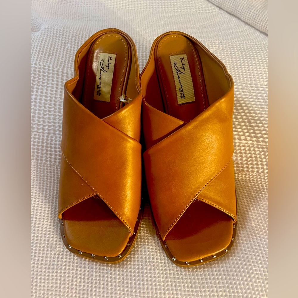 Vintage Havana Mules Cognac color
